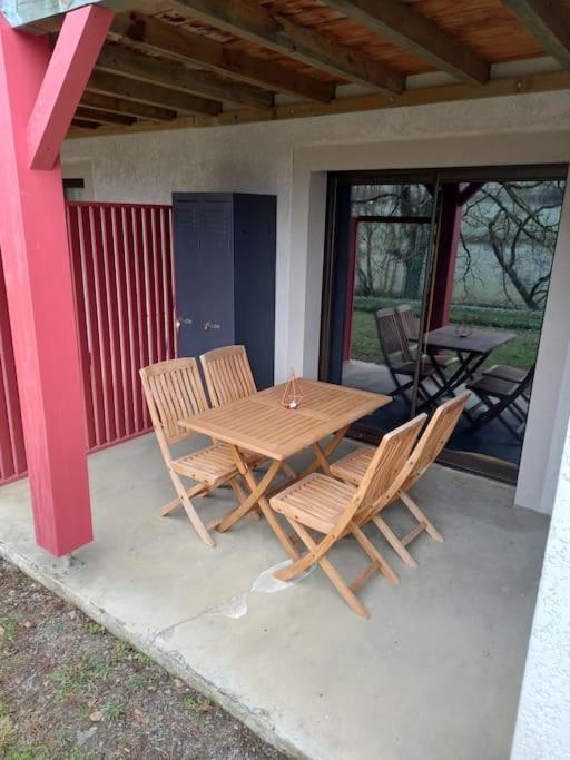 Appartement Cosy Proche St Lary Et Loudenvielle อาโฮว์ ภายนอก รูปภาพ